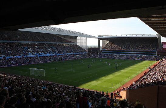 第一节比赛还剩30.3秒！首钢叫暂停，江苏22比28北京（首节还剩30.3秒，首钢请求暂停：江苏22-28北京）